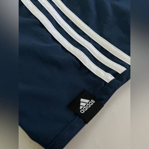 Adidas Navy Blue Athletic Shorts Large - Picture 3 of 5